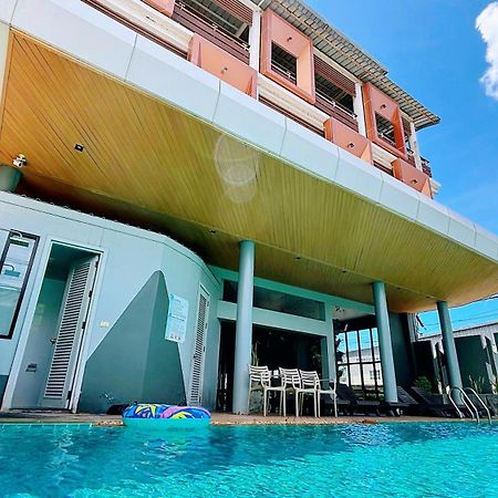 OYO 241 Ratana Hotel Sakdidet Phuket Bagian luar foto
