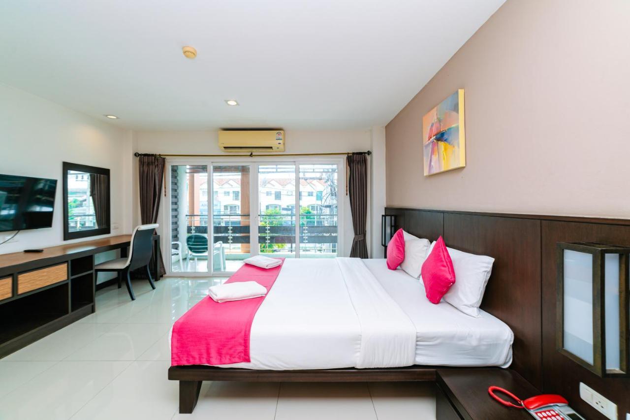 OYO 241 Ratana Hotel Sakdidet Phuket Bagian luar foto