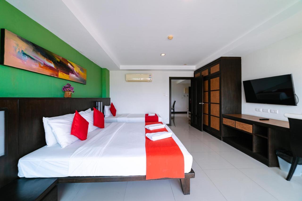 OYO 241 Ratana Hotel Sakdidet Phuket Bagian luar foto