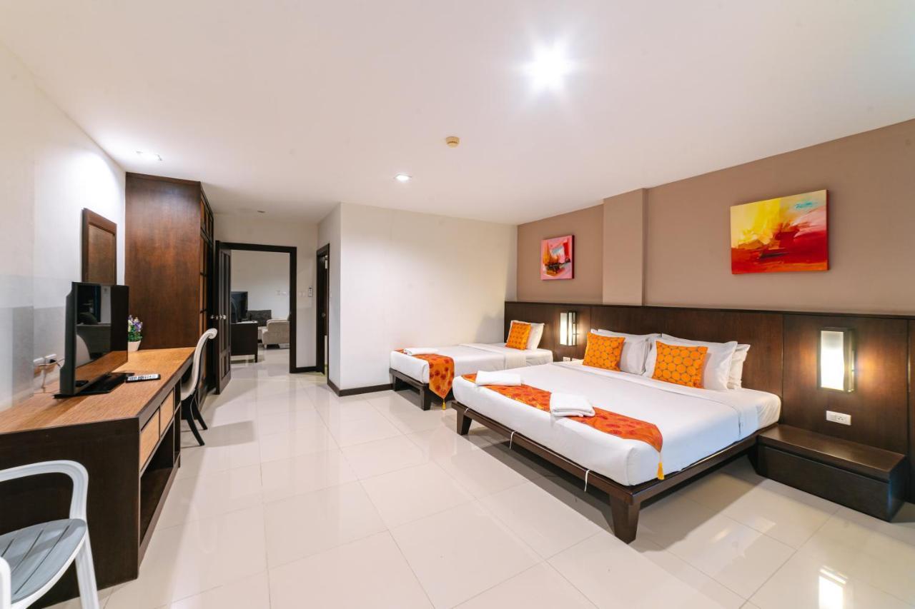 OYO 241 Ratana Hotel Sakdidet Phuket Bagian luar foto